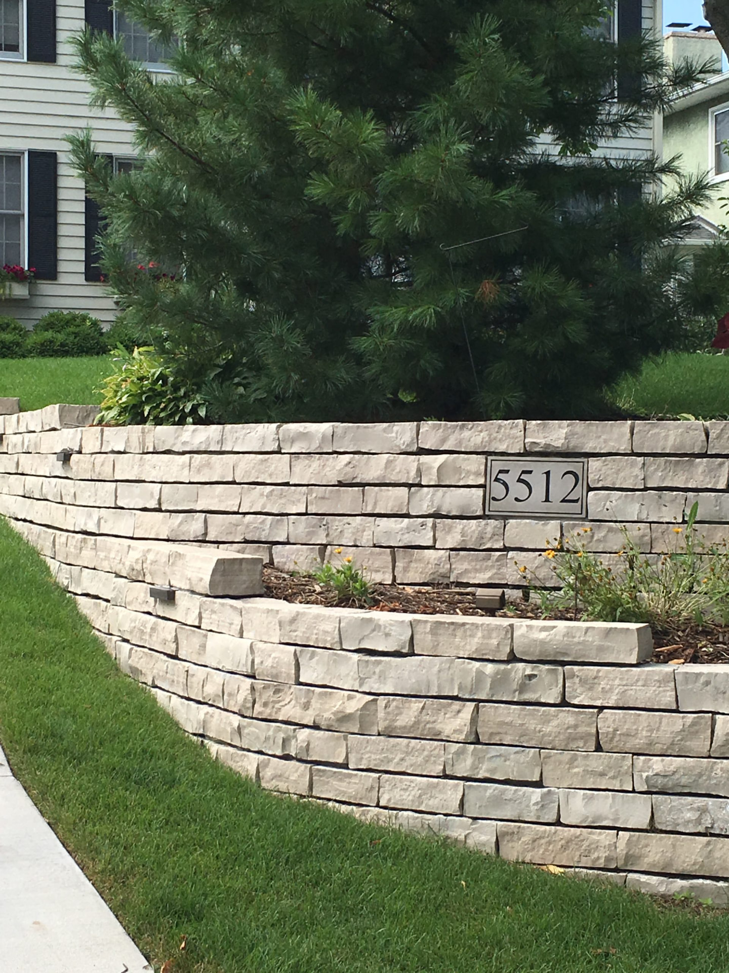 Retaining wall project 7 by Crosstown Concrete, Twin Cities MN
